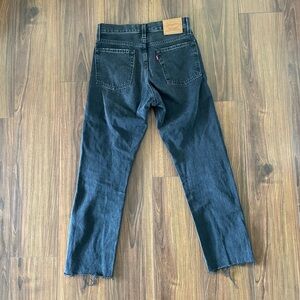 Levi’s Premium Wedgie Straight Distressed Black Jeans – Women’s Size 25